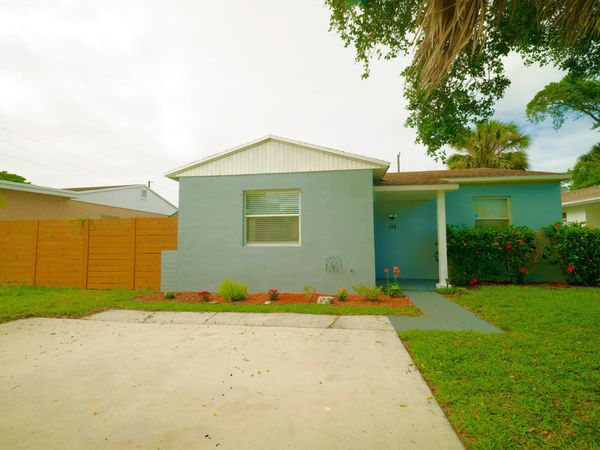 158 W 25th Street, Riviera Beach, FL 33404