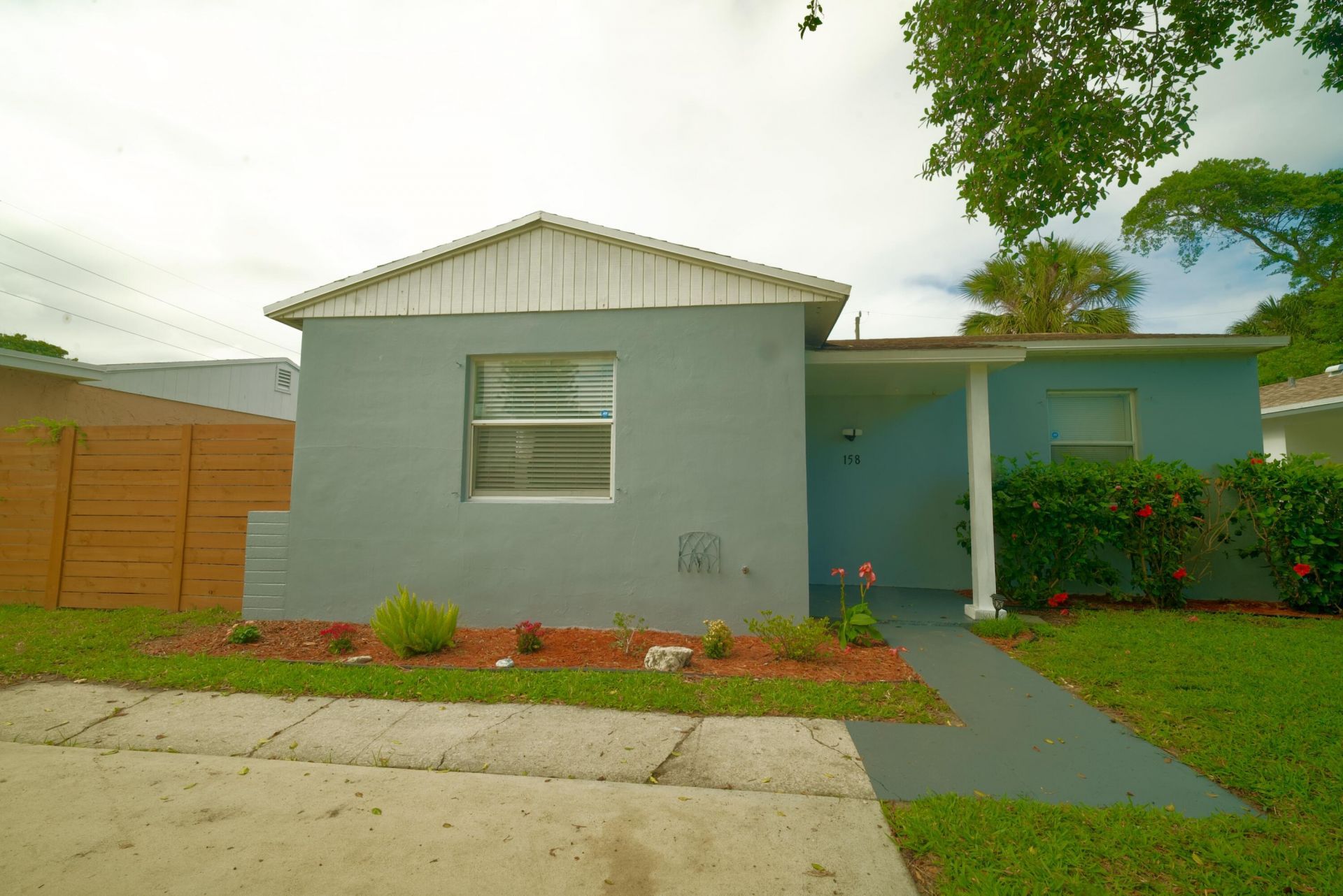 158 W 25th Street, Riviera Beach, FL 33404 Photo