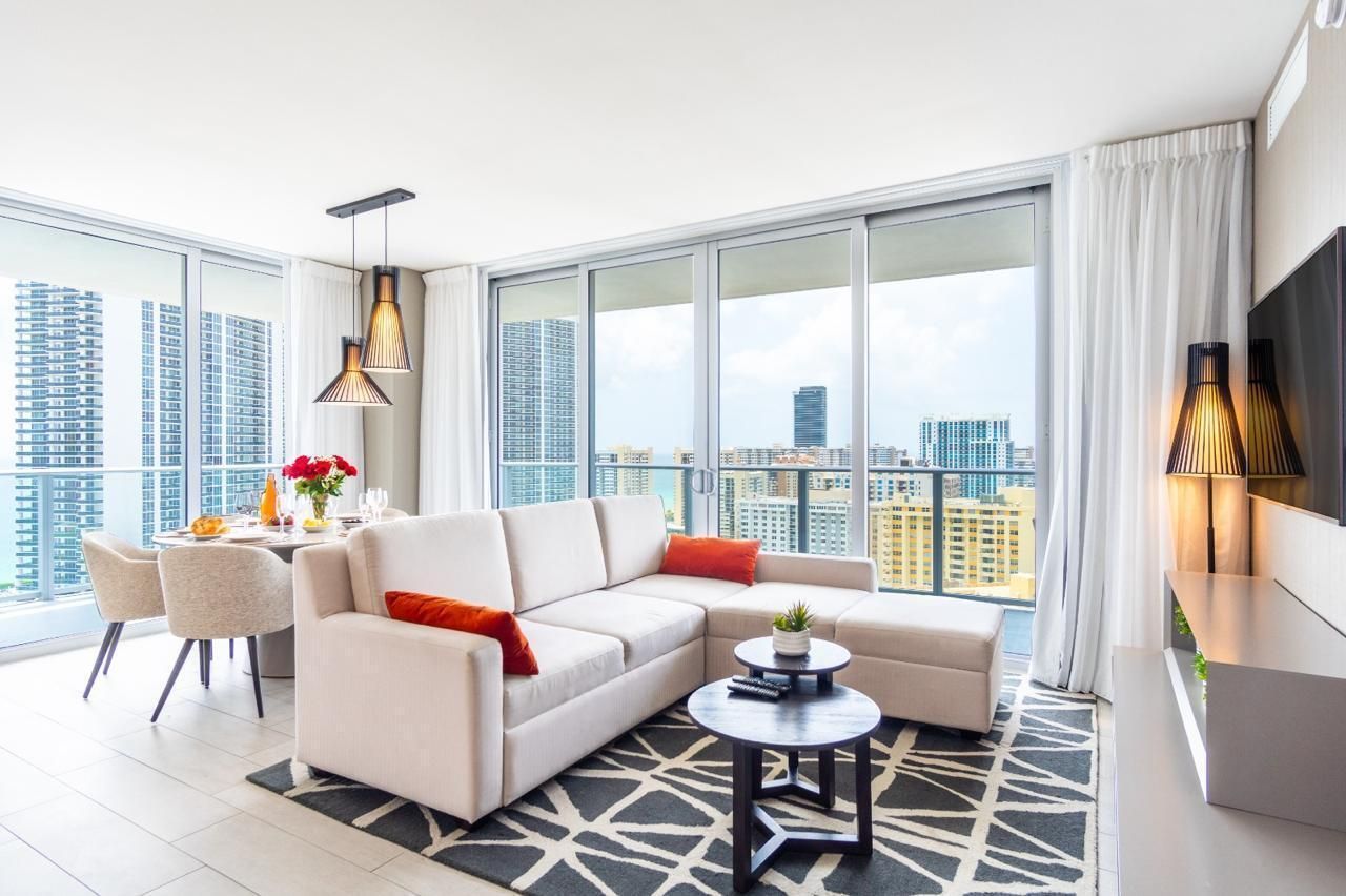 4010 S Ocean Drive, Unit R1909, Hollywood, FL 33019 Photo