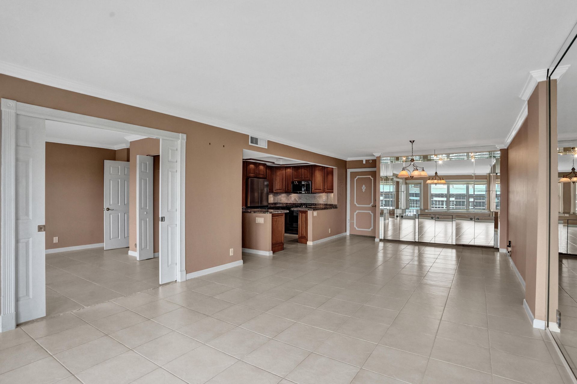 405 N Ocean Boulevard, Unit 1803, Pompano Beach, FL 33062 Photo