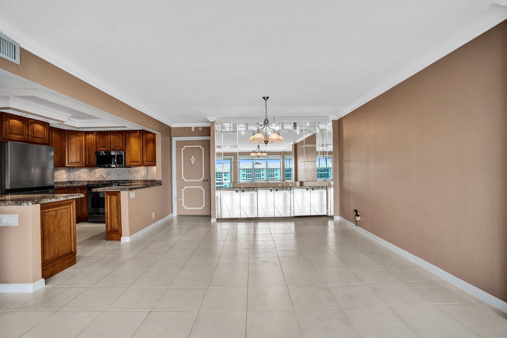 405 N Ocean Boulevard, Unit 1803, Pompano Beach, FL 33062 Photo