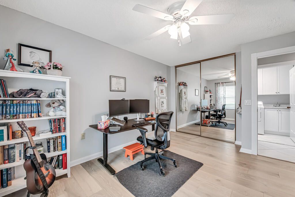 2390 Saratoga Bay Drive, West Palm Beach, FL 33409 Photo