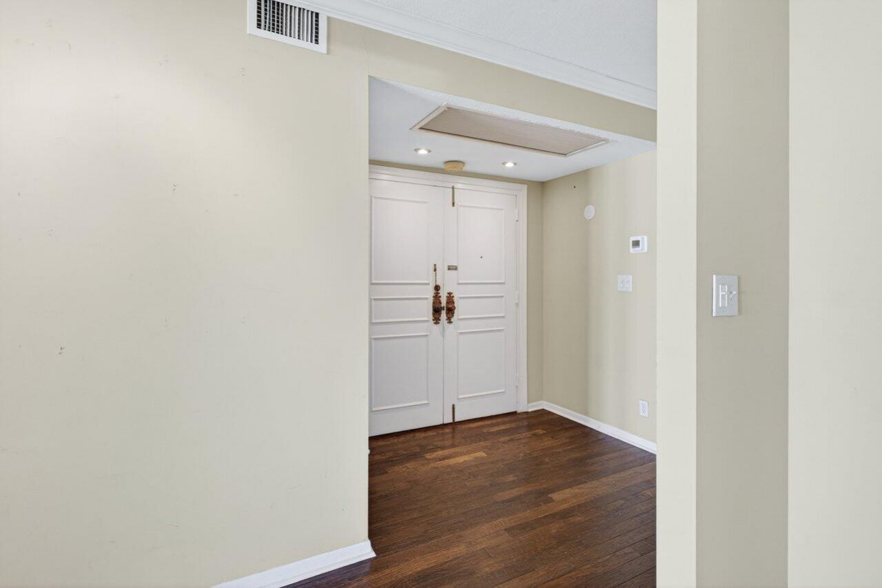 2000 S Ocean Boulevard, Unit 403, Delray Beach, FL 33483 Photo