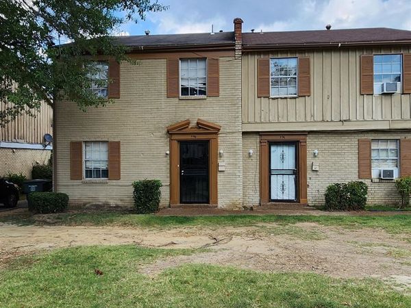 996 UNIVERSITY ST, Memphis, TN 38107