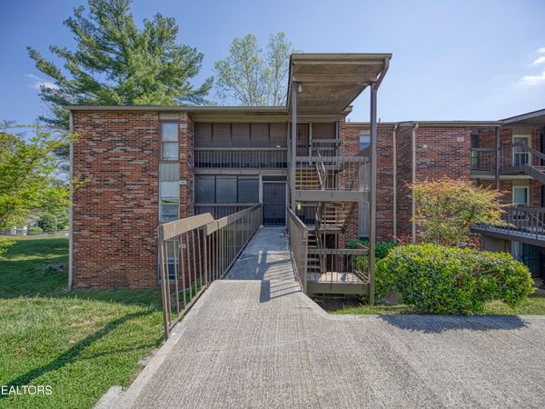 400 Dublin Drive, Knoxville, TN 37923