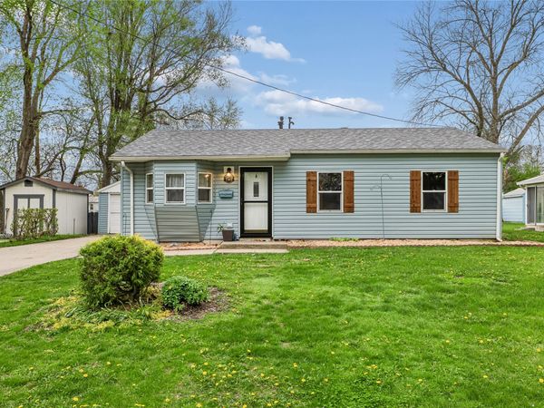 708 5th Street SE, Altoona, IA 50009