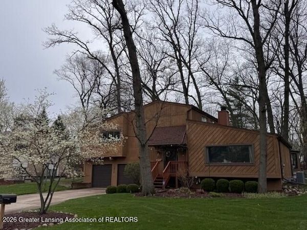 1614 Colorado Drive, East Lansing, MI 48823