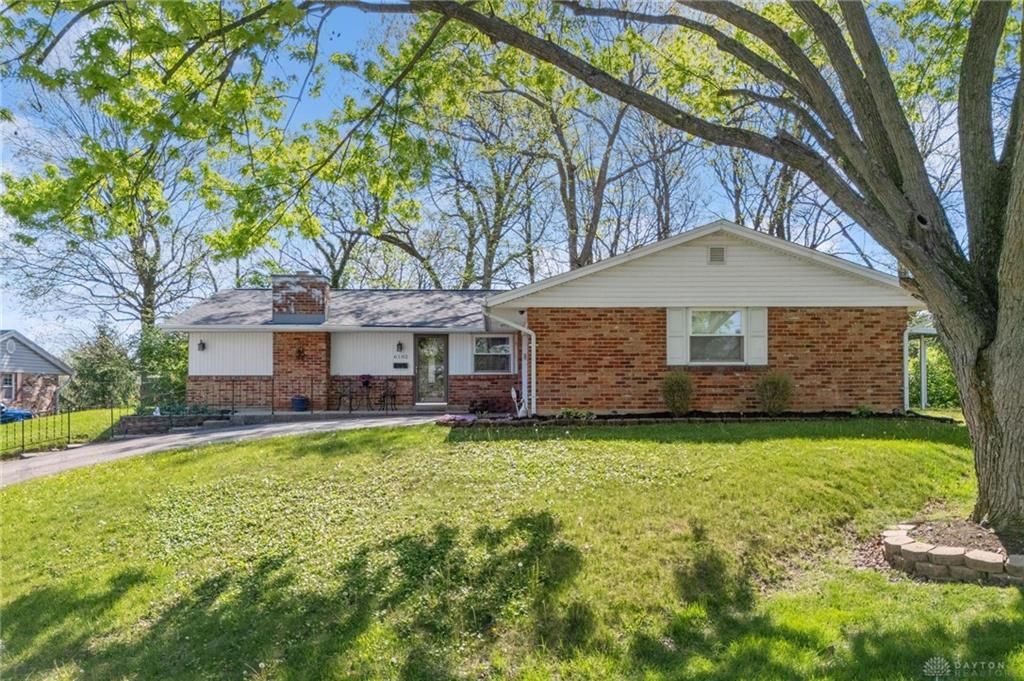 6182 Teagarden Circle, West Carrollton, OH 45449 Main Photo