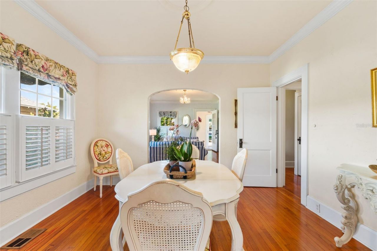762 23rd Avenue N, Saint Petersburg, FL 33704 Photo