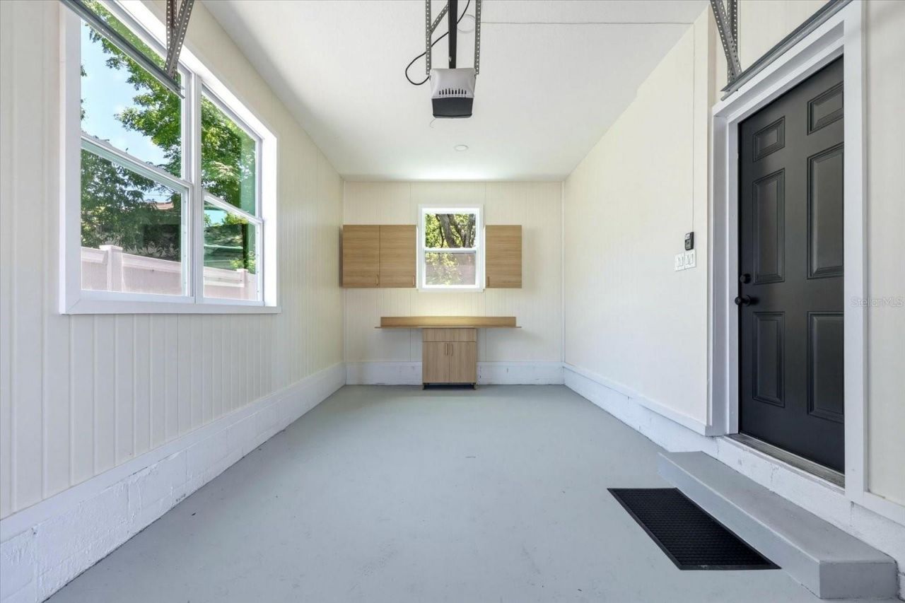 1044 12th Avenue S, Saint Petersburg, FL 33705 Photo