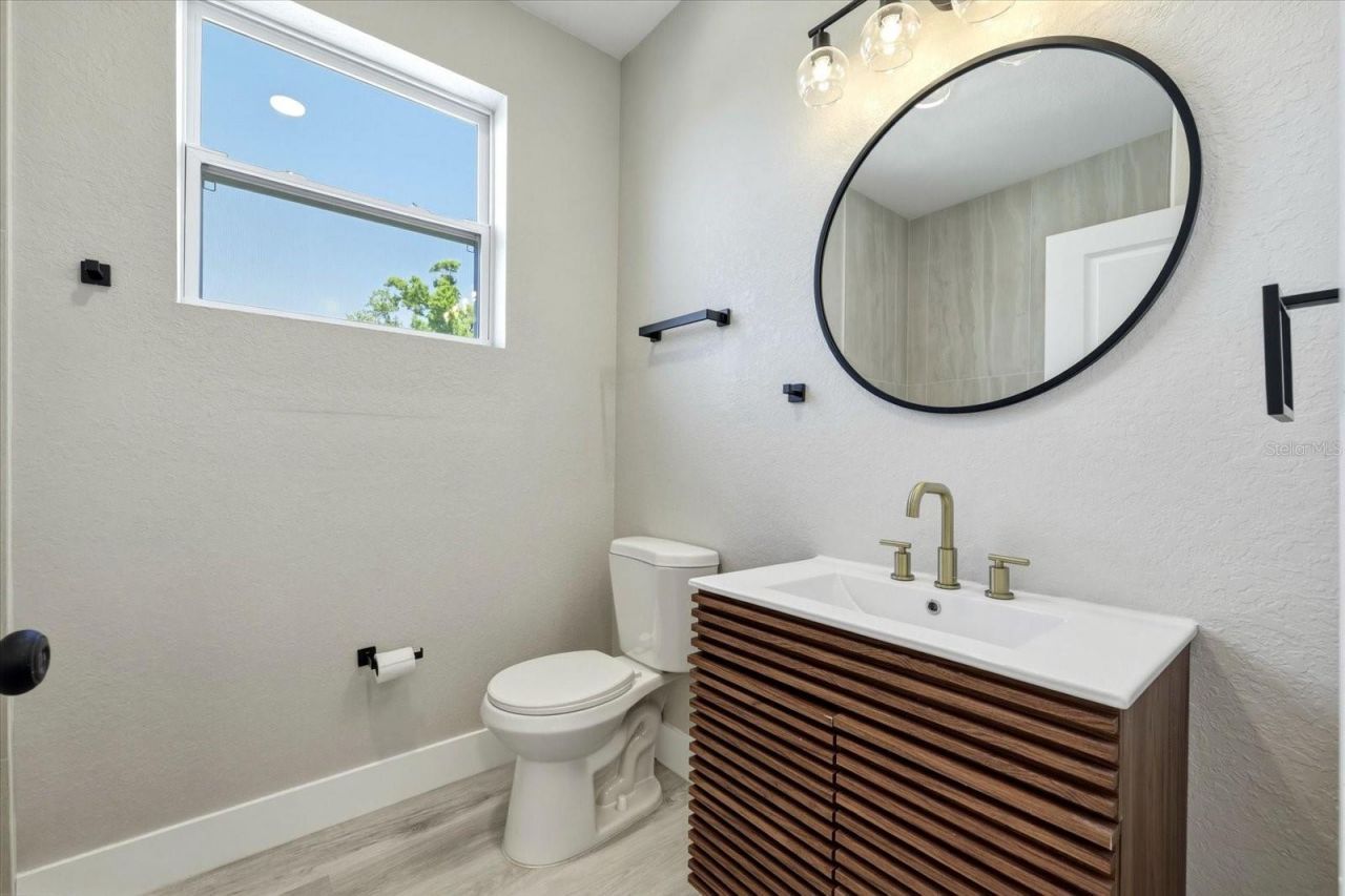 1044 12th Avenue S, Saint Petersburg, FL 33705 Photo