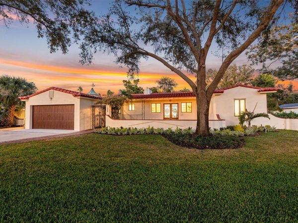 1222 BRIGHTWATERS BOULEVARD NE, ST PETERSBURG, FL 33704