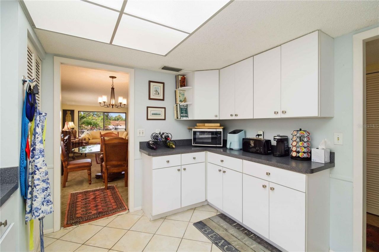 1400 Barcarrota Boulevard, Unit 201, Bradenton, FL 34205 Photo