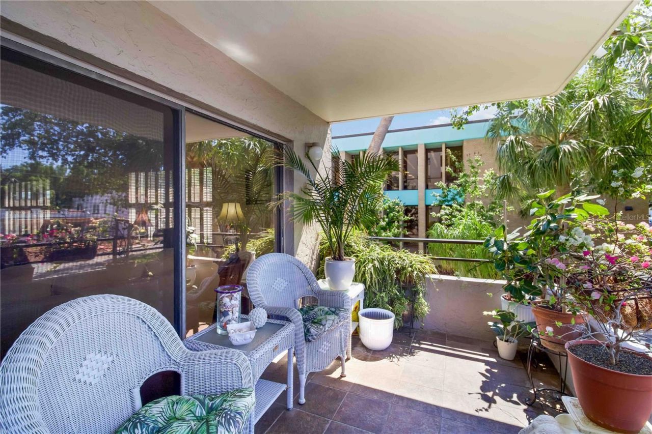 1400 Barcarrota Boulevard, Unit 201, Bradenton, FL 34205 Photo