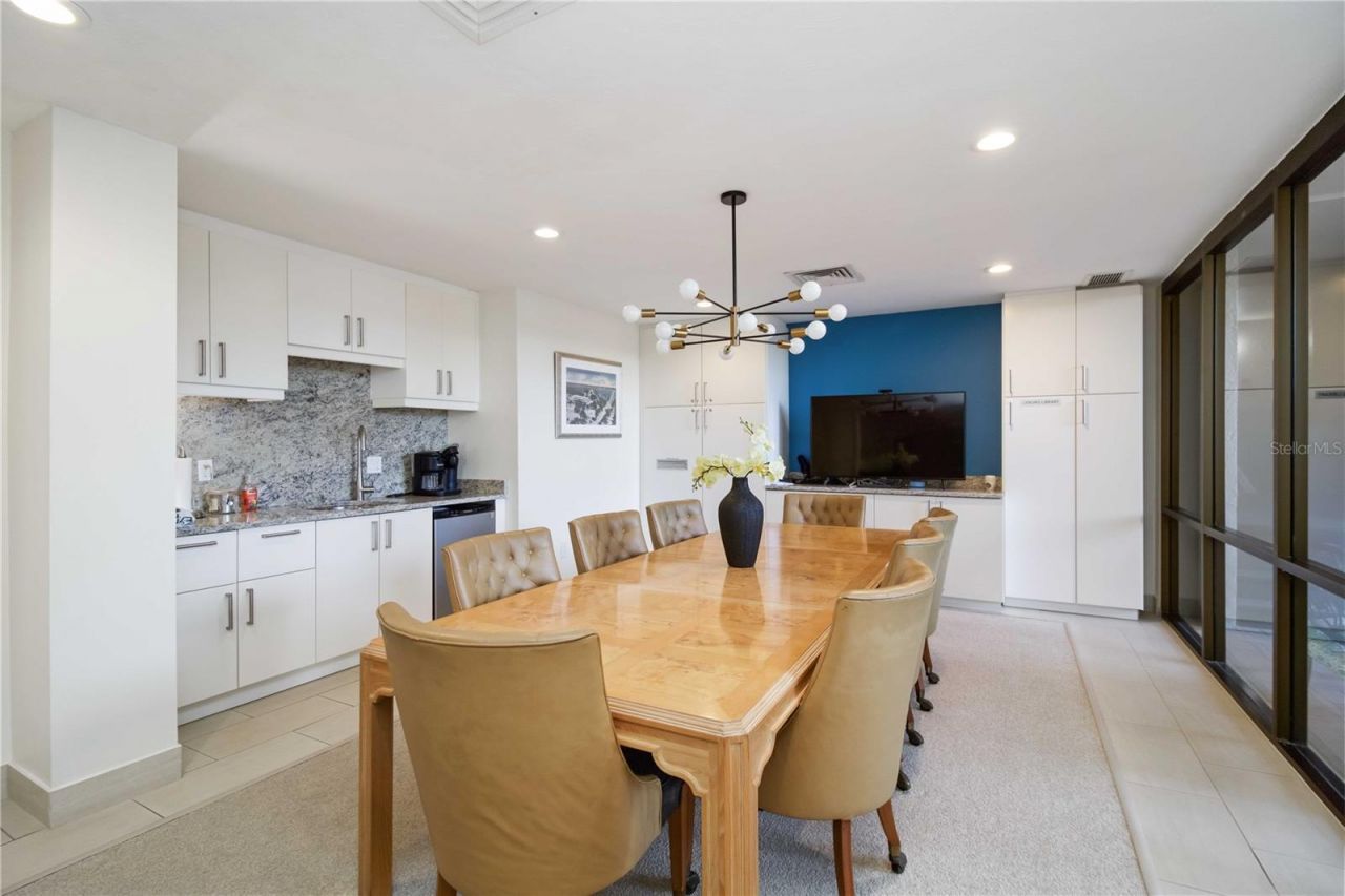 1400 Barcarrota Boulevard, Unit 201, Bradenton, FL 34205 Photo