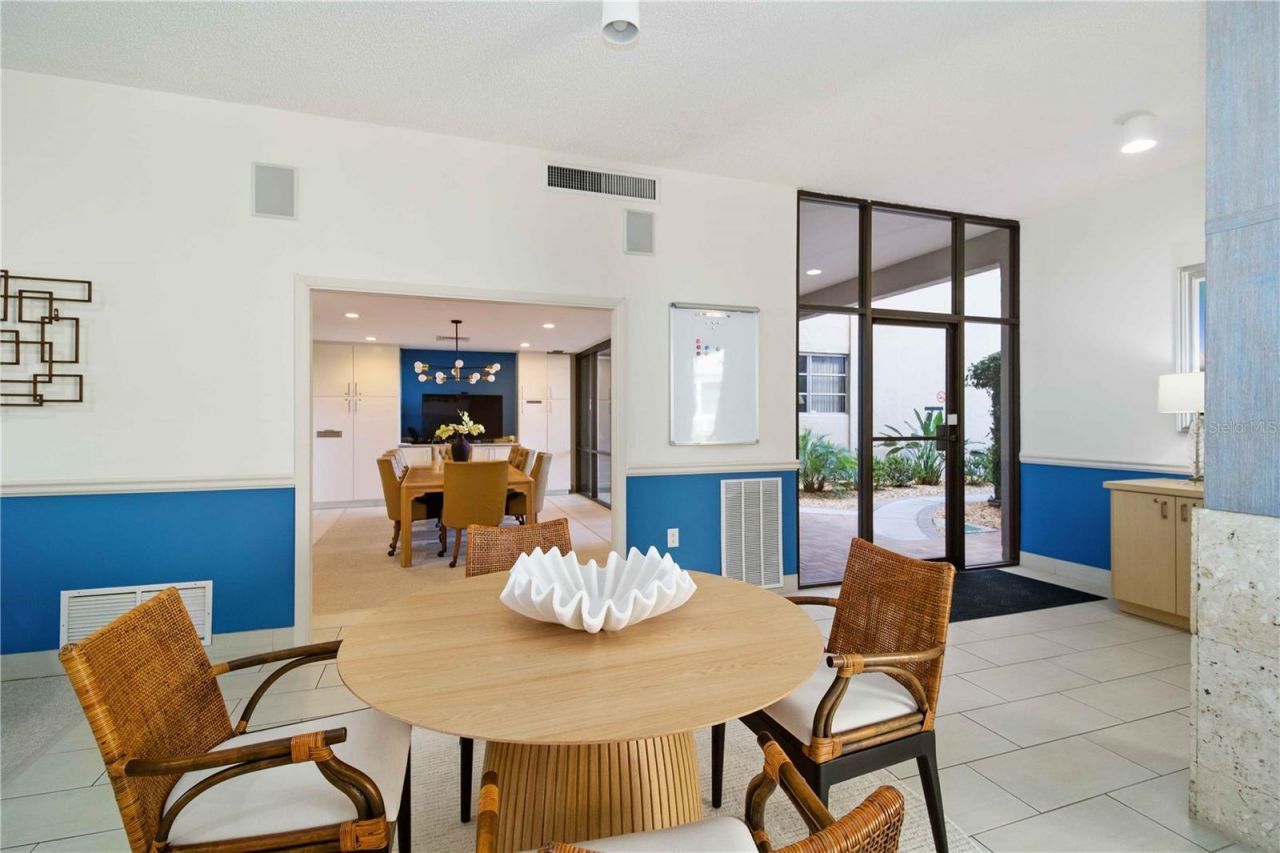 1400 Barcarrota Boulevard, Unit 201, Bradenton, FL 34205 Photo