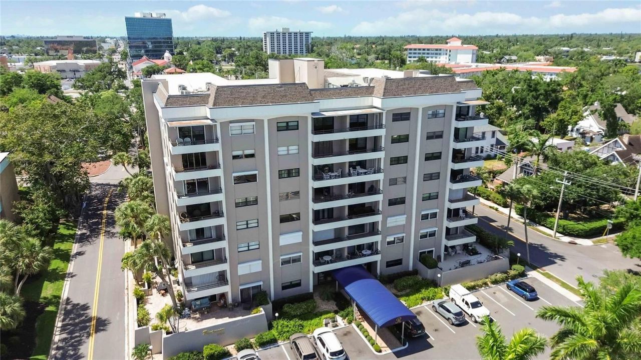 1400 Barcarrota Boulevard, Unit 201, Bradenton, FL 34205 Photo