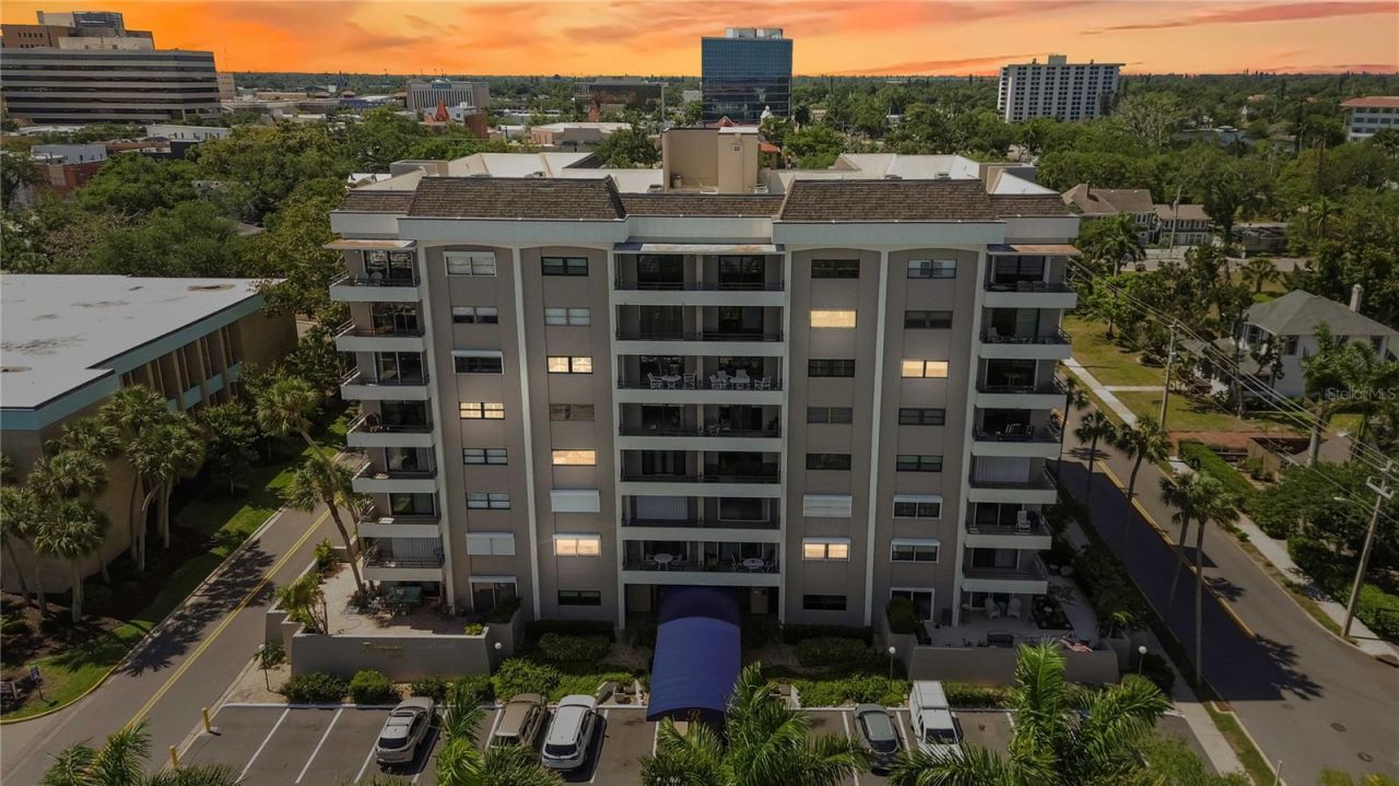 1400 Barcarrota Boulevard, Unit 201, Bradenton, FL 34205 Photo