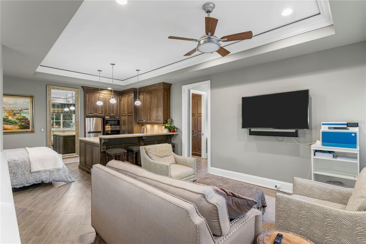 52 Ladoga Avenue, Tampa, FL 33606 Photo