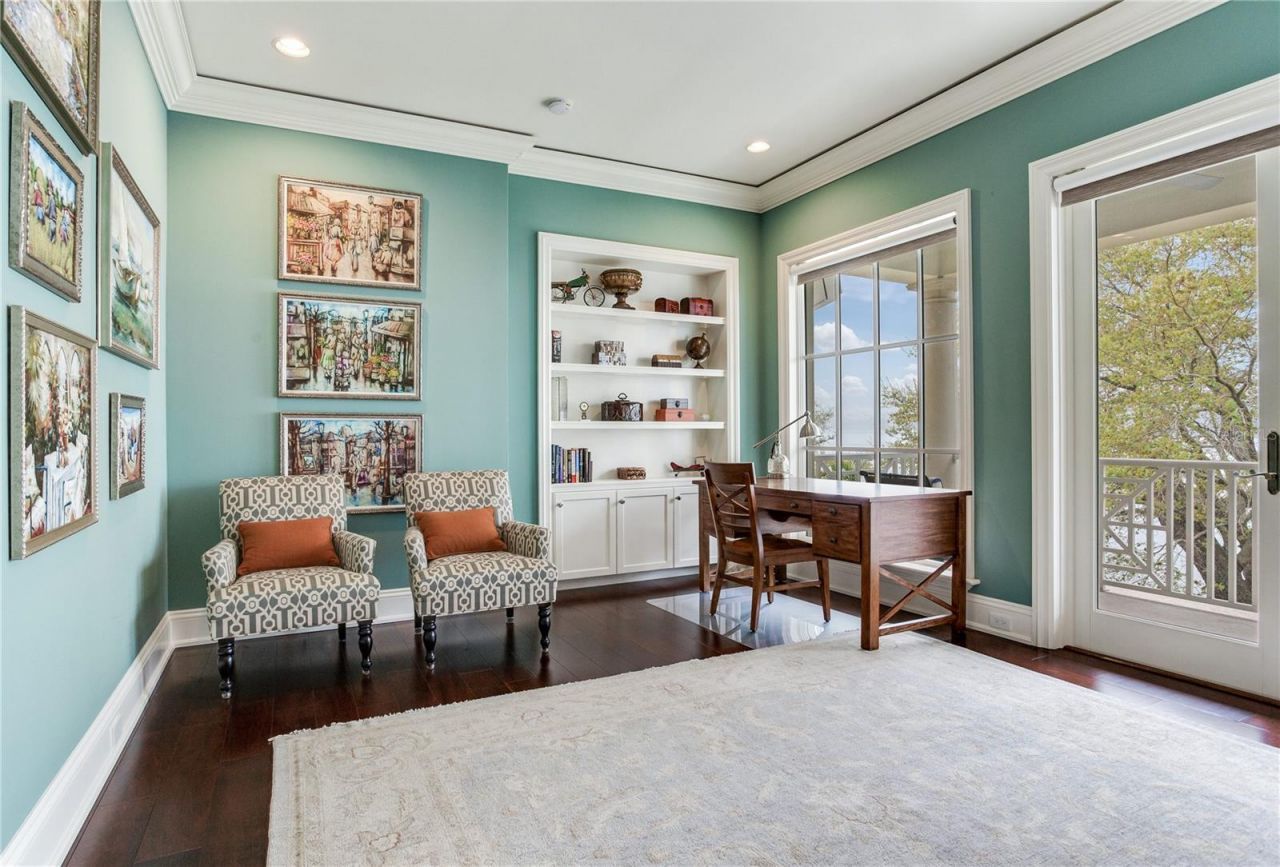 52 Ladoga Avenue, Tampa, FL 33606 Photo