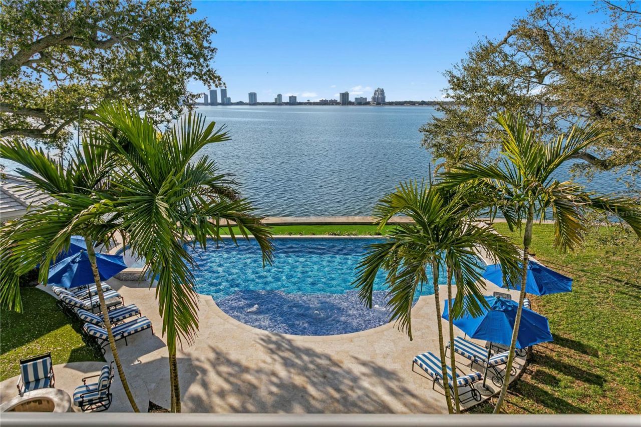 52 Ladoga Avenue, Tampa, FL 33606 Photo