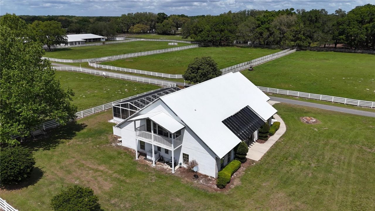 4450 SE 216th Avenue, Morriston, FL 32668 Photo