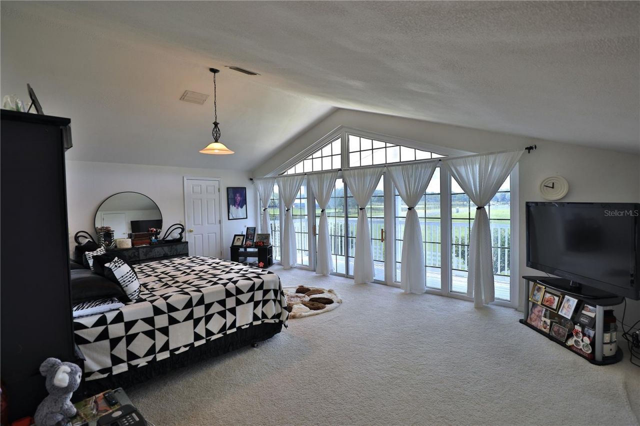 4450 SE 216th Avenue, Morriston, FL 32668 Photo