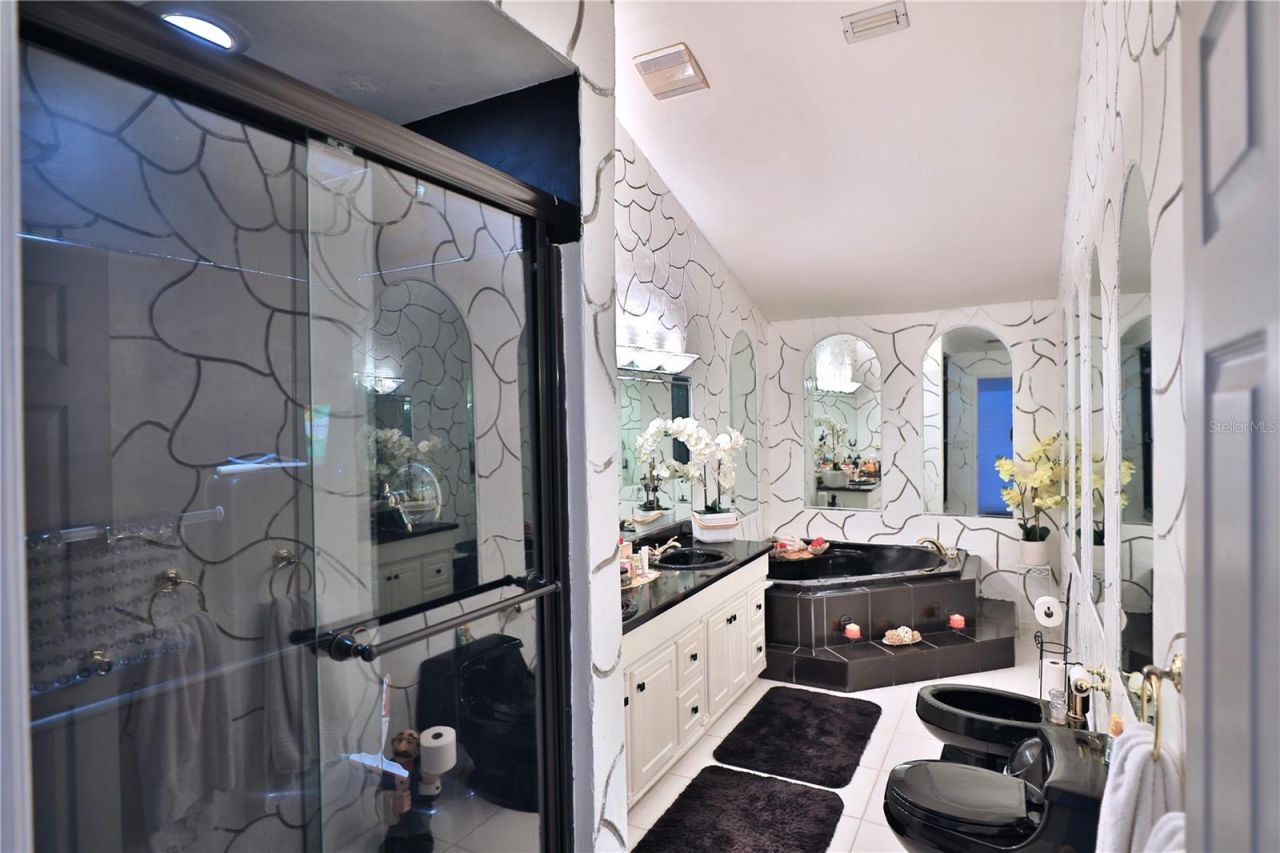 4450 SE 216th Avenue, Morriston, FL 32668 Photo