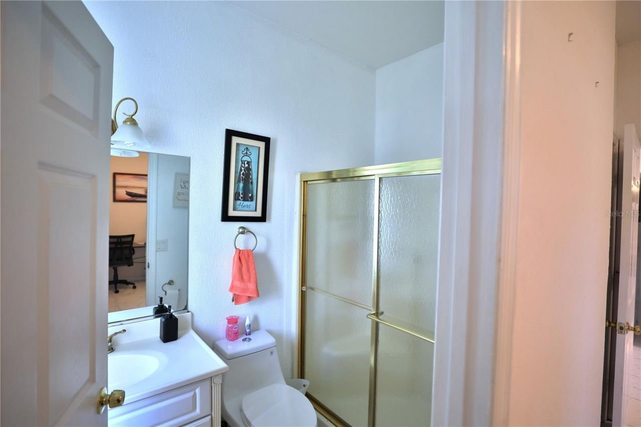 4450 SE 216th Avenue, Morriston, FL 32668 Photo