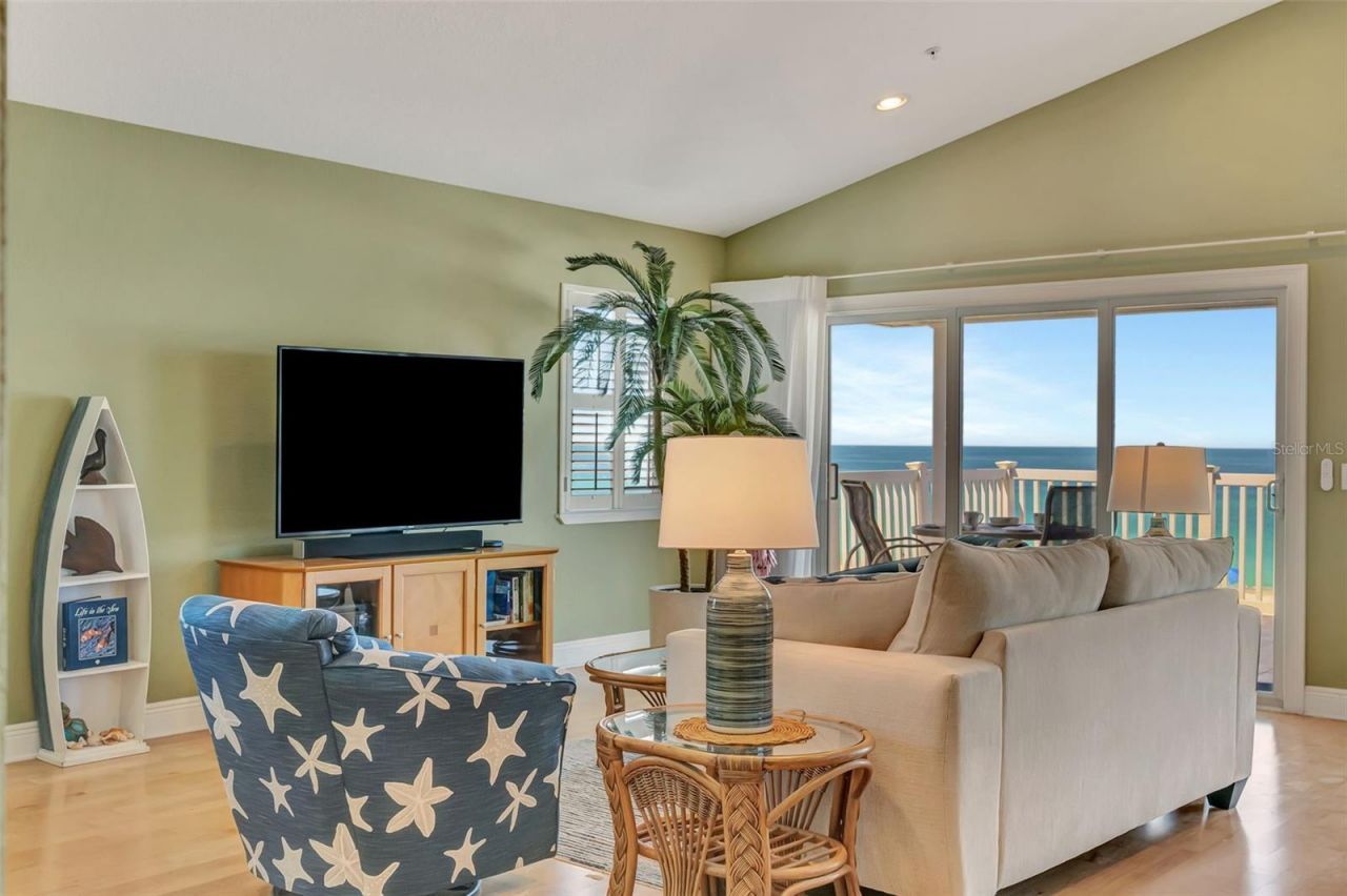 1105 Gulf Drive S, Unit 3, Bradenton Beach, FL 34217 Photo