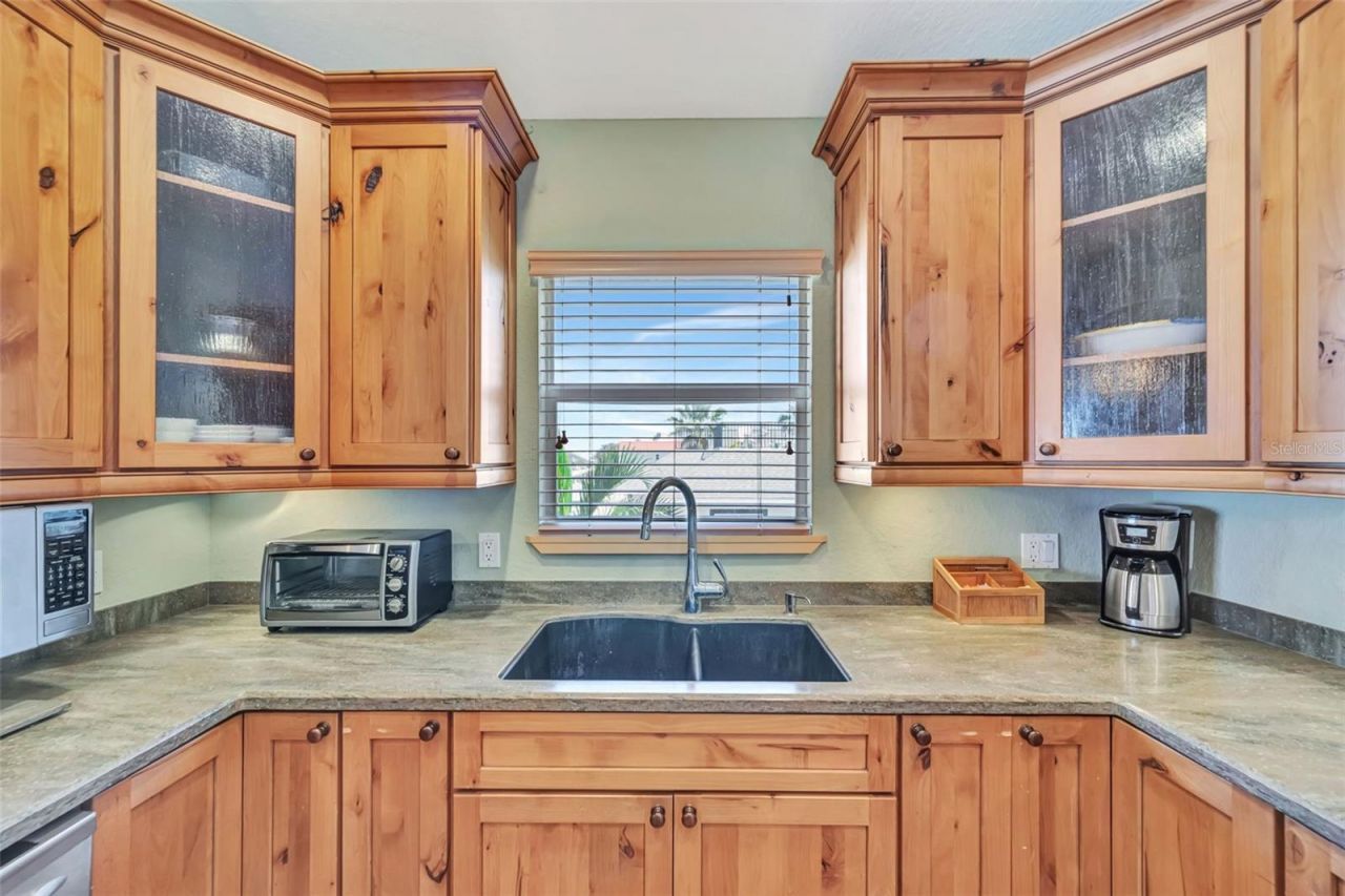 1105 Gulf Drive S, Unit 3, Bradenton Beach, FL 34217 Photo