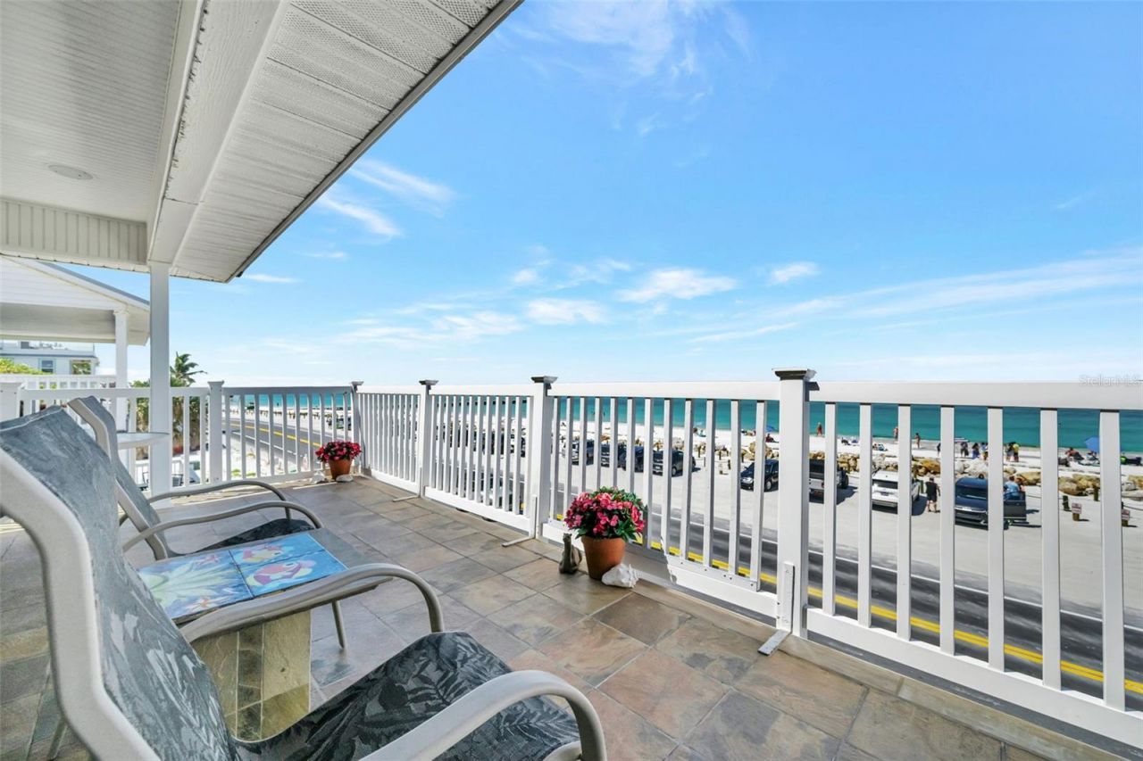 1105 Gulf Drive S, Unit 3, Bradenton Beach, FL 34217 Photo