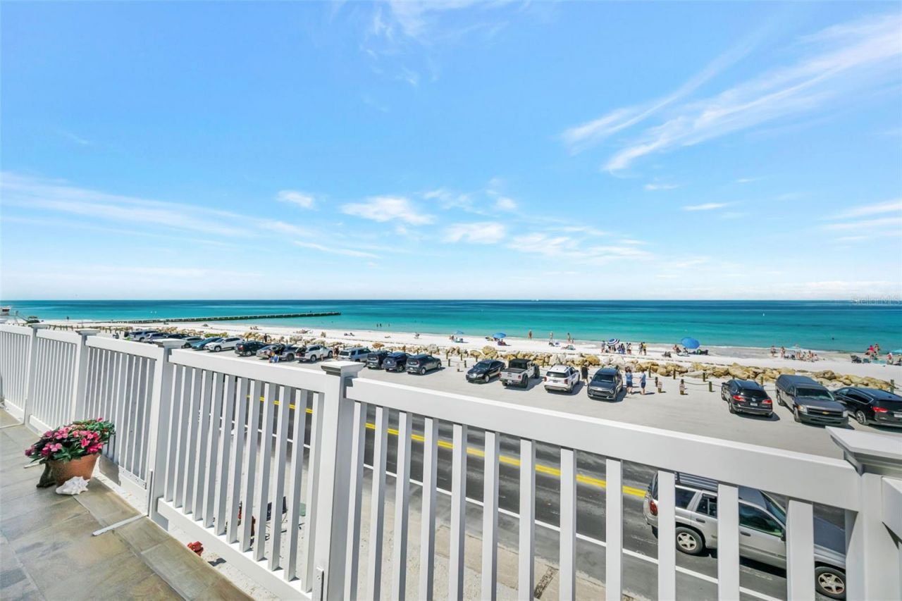 1105 Gulf Drive S, Unit 3, Bradenton Beach, FL 34217 Photo