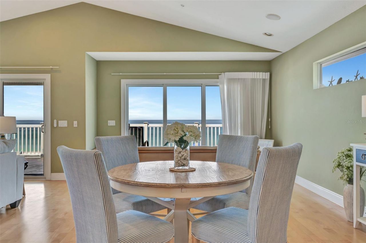 1105 Gulf Drive S, Unit 3, Bradenton Beach, FL 34217 Photo
