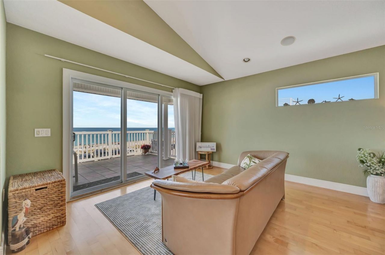 1105 Gulf Drive S, Unit 3, Bradenton Beach, FL 34217 Photo