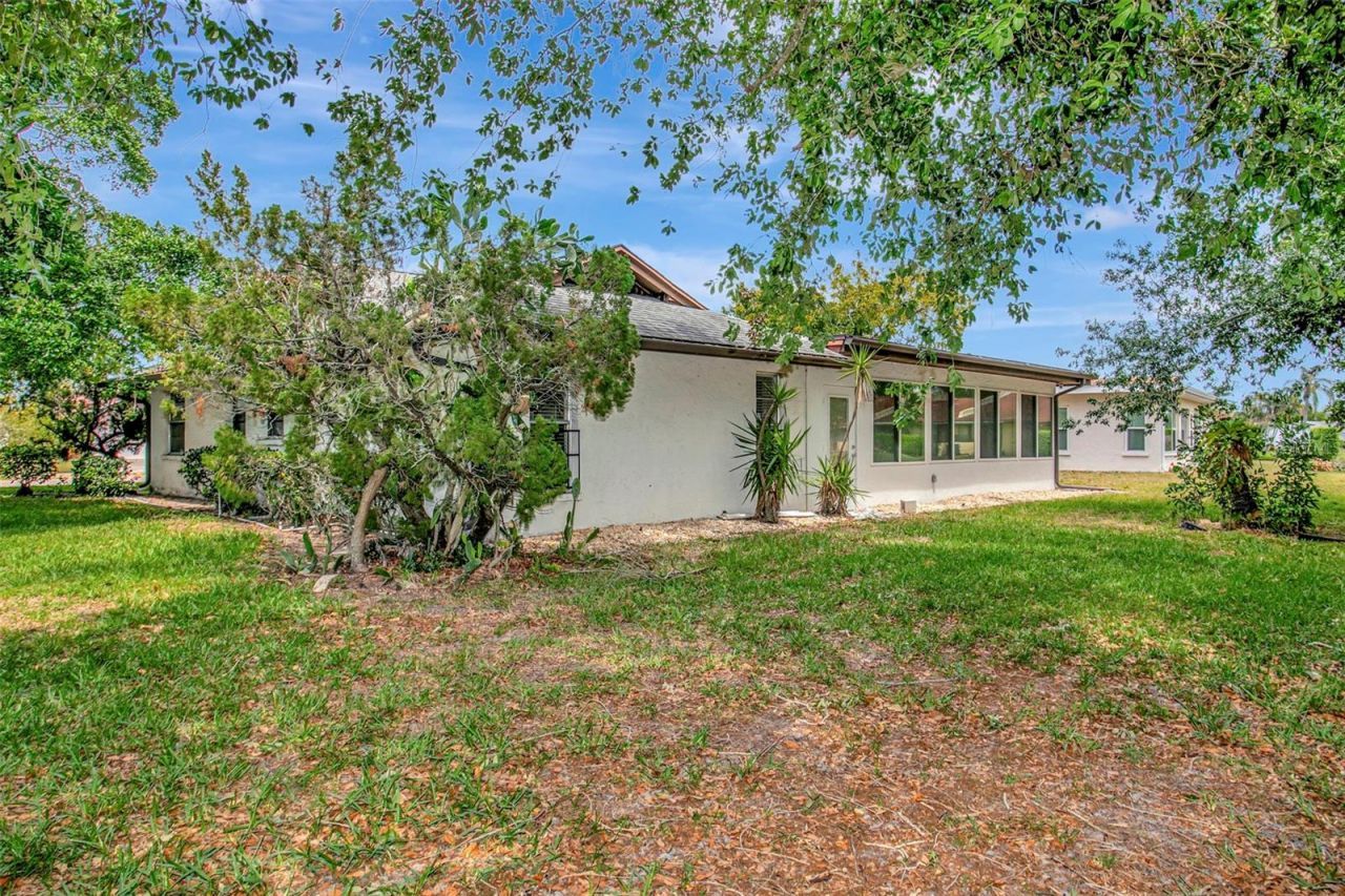 5817 11th Avenue W, Bradenton, FL 34209 Photo