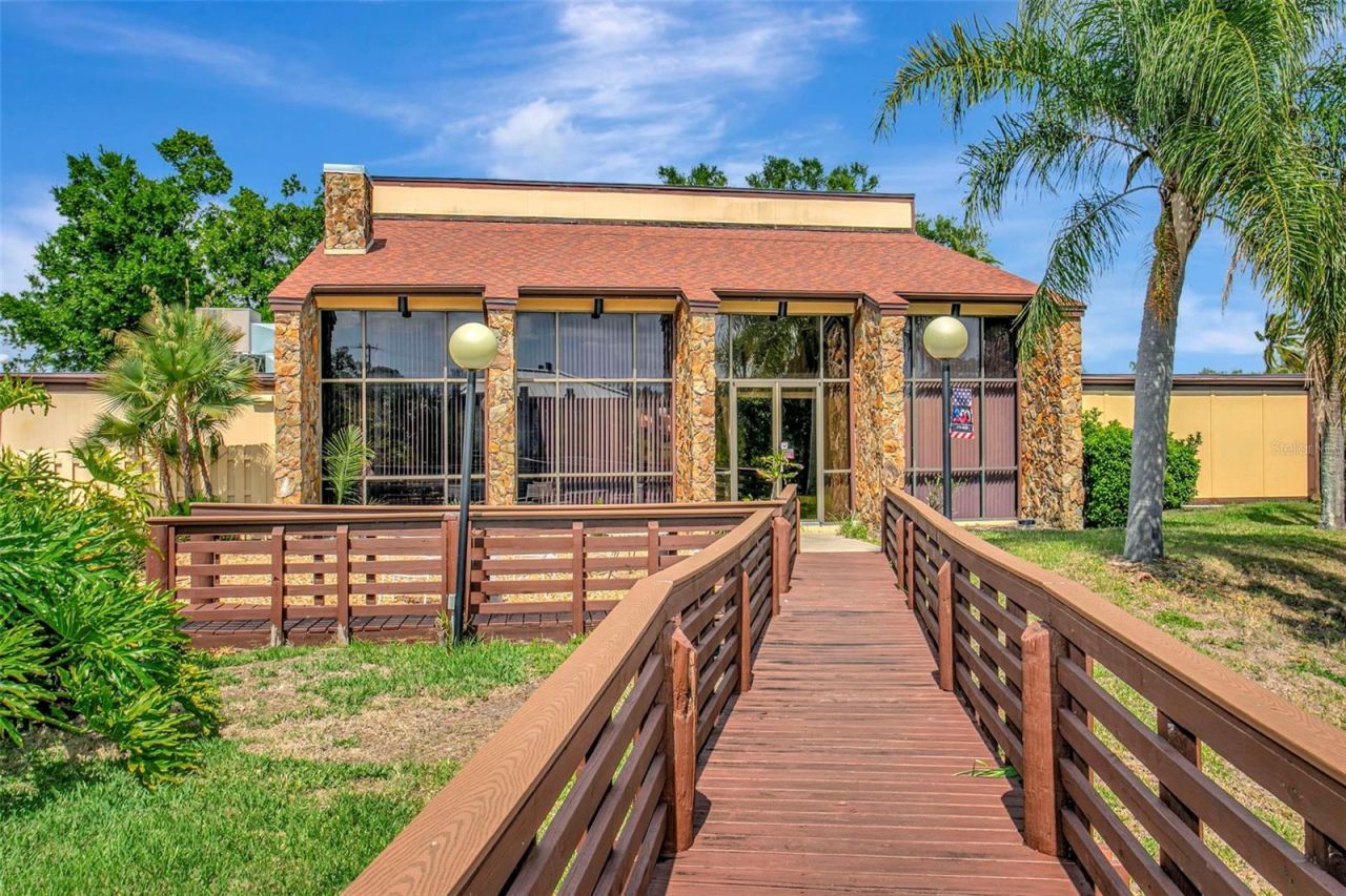 5817 11th Avenue W, Bradenton, FL 34209 Photo