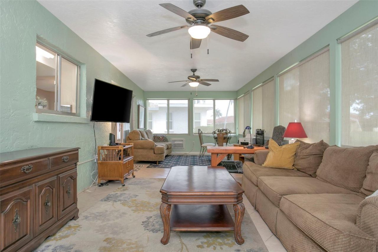 5817 11th Avenue W, Bradenton, FL 34209 Photo