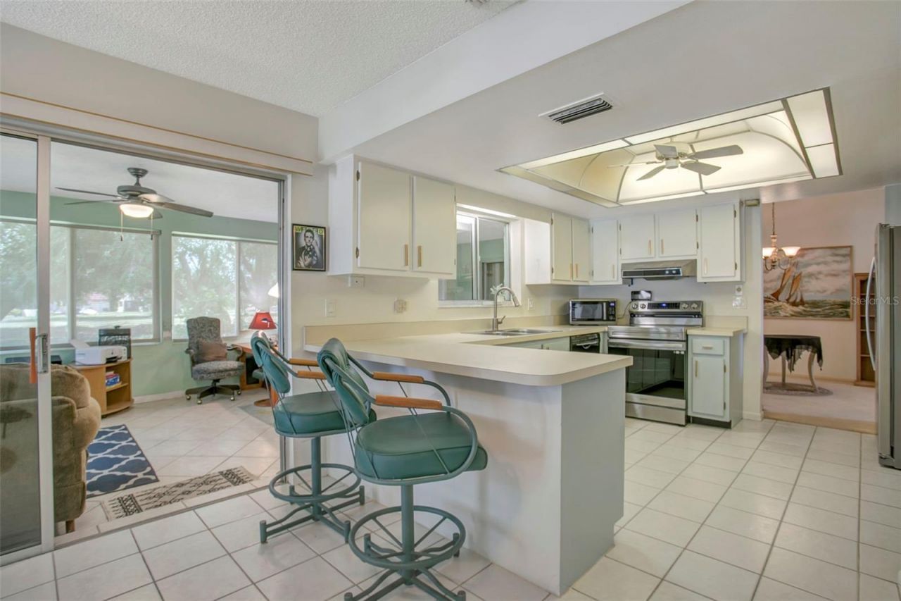 5817 11th Avenue W, Bradenton, FL 34209 Photo