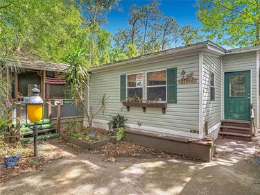 27912 LAKE AVENUE , PAISLEY, FL 32767