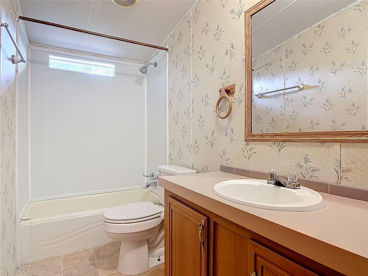 27912 Lake Avenue , Paisley, FL 32767 Photo