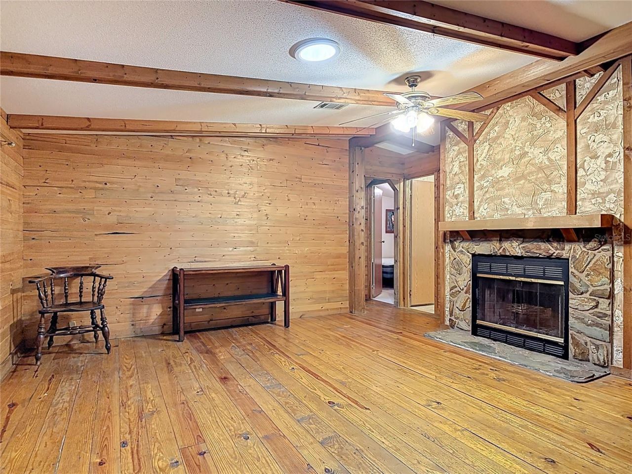 27912 Lake Avenue , Paisley, FL 32767 Photo