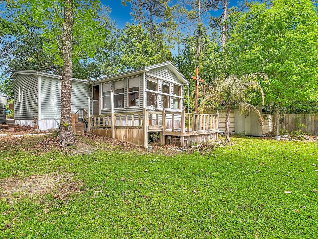 27912 Lake Avenue , Paisley, FL 32767 Photo