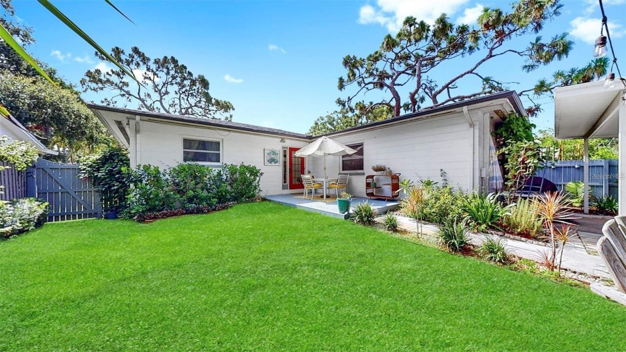 4020 Queen Street N, Saint Petersburg, FL 33714 Photo