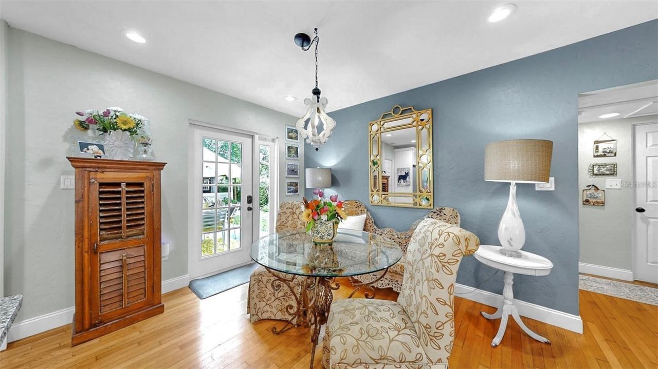 4020 Queen Street N, Saint Petersburg, FL 33714 Photo