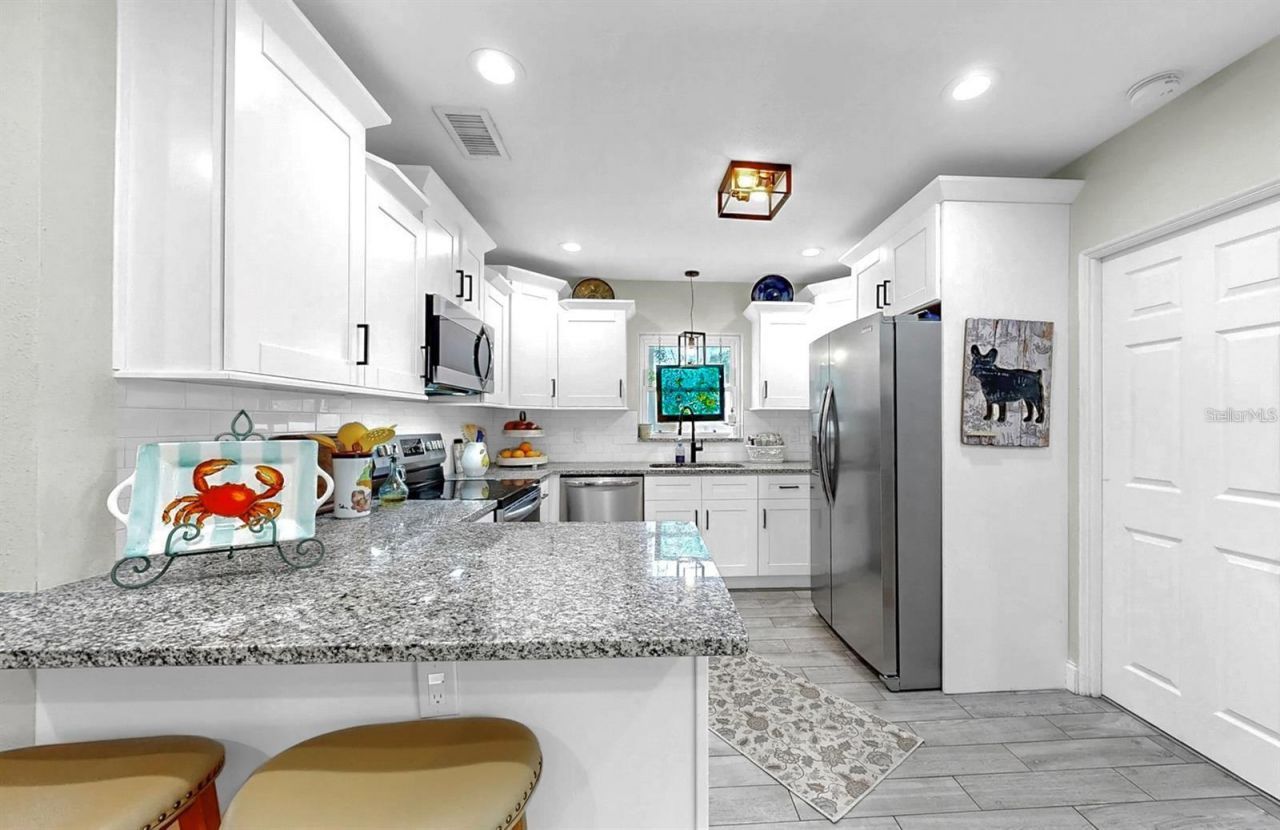 4020 Queen Street N, Saint Petersburg, FL 33714 Photo