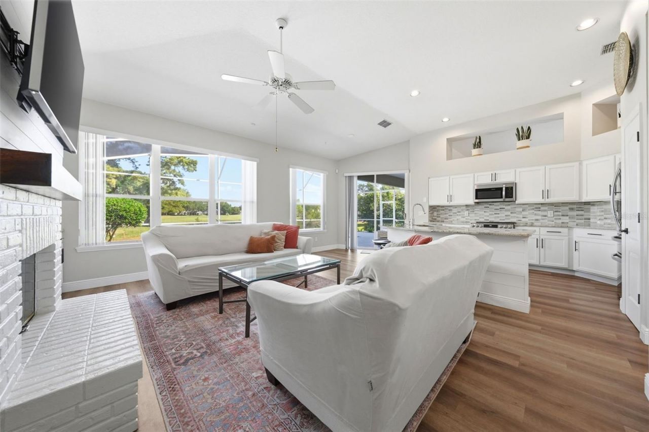 1941 Citrus Court , Mount Dora, FL 32757 Photo