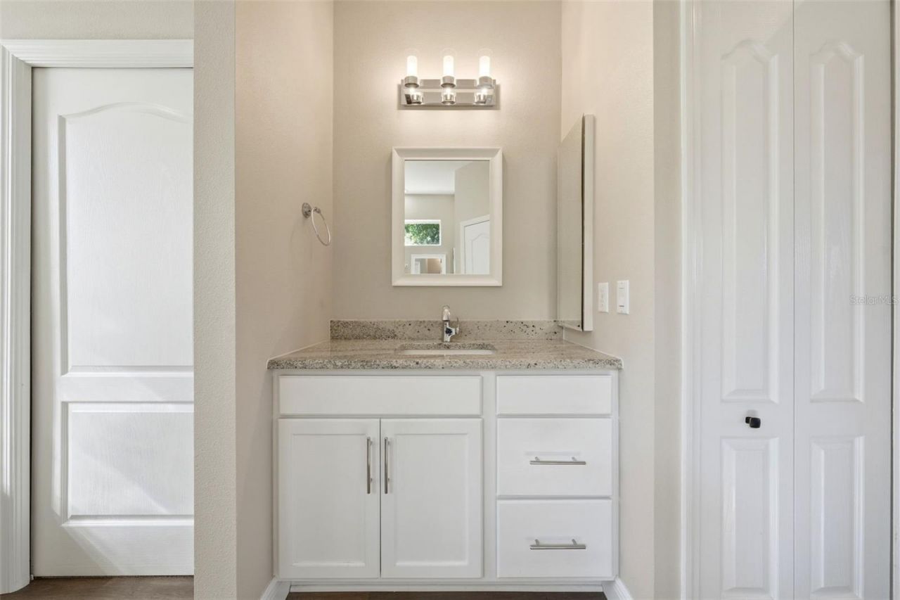 1941 Citrus Court , Mount Dora, FL 32757 Photo