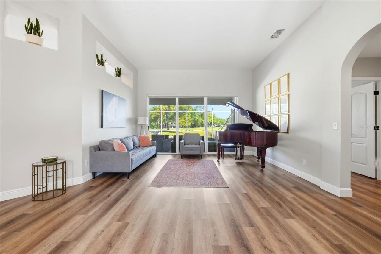 1941 Citrus Court , Mount Dora, FL 32757 Photo