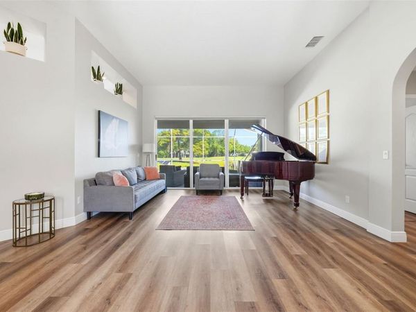 1941 CITRUS COURT , MOUNT DORA, FL 32757